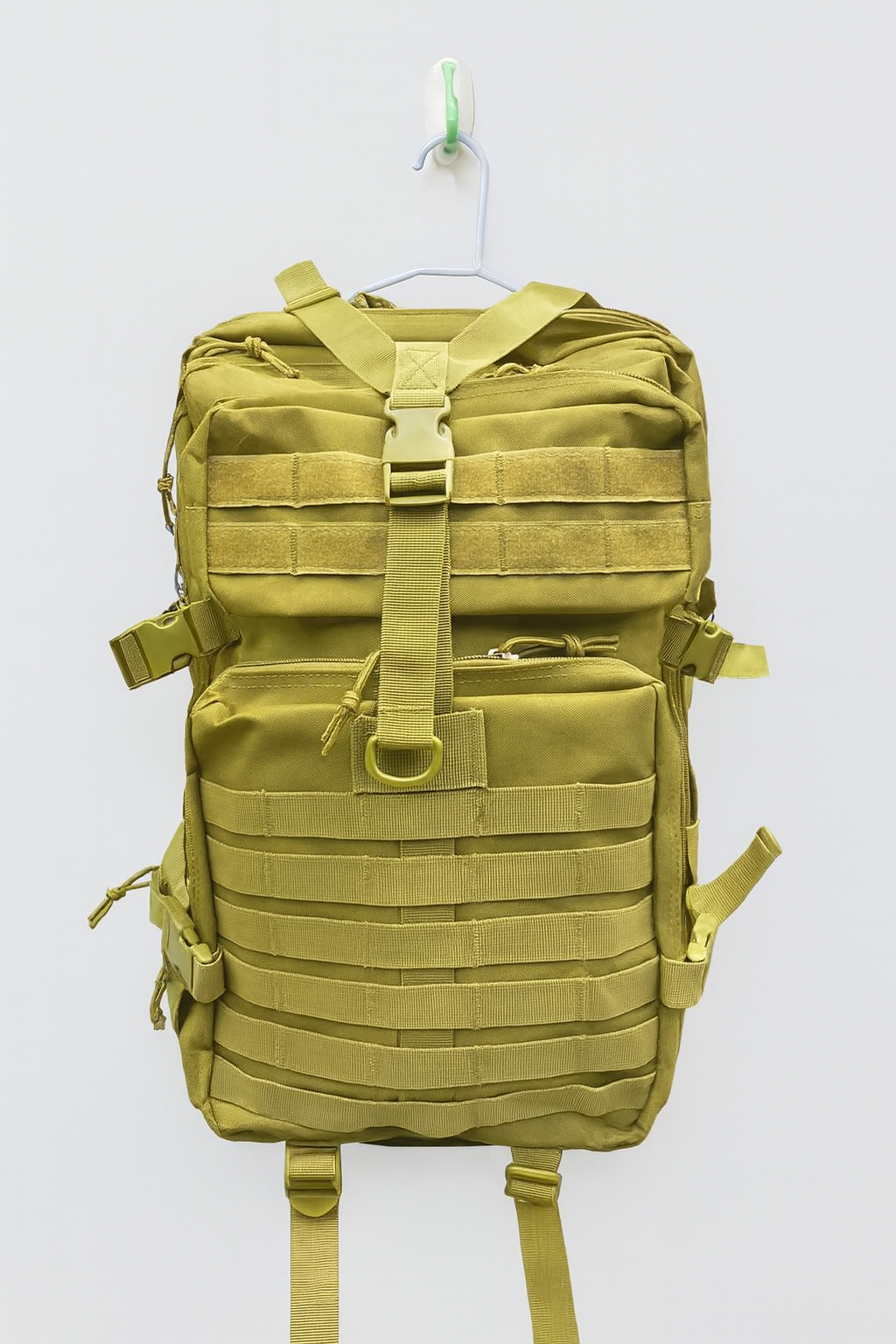 شنطة تدريب عسكرية لون كاكي